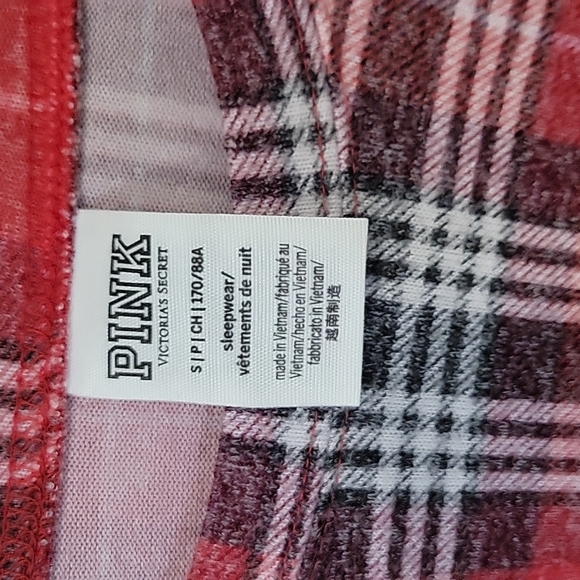 PINK Long Sleeve - Small - Picture 3 of 4